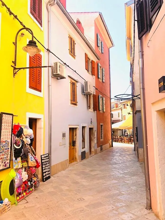 Istrian Stone House In The Heart Of The Beautiful Fishing Village Fazana - Only Few Steps From The Sea And The Wonderful Beach - Incl Plasma-Quad-Plus-Filter Against C O V I D